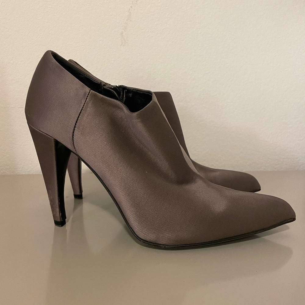 ❄️ Prada Satin Silver Booties (Authentic Vintage Y2K 2000s)